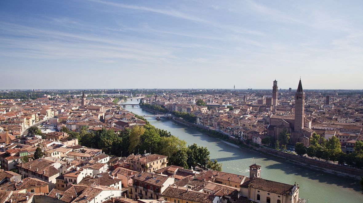 Verona je nádherné město, které se může pochlubit mnoha turistickými zajímavostmi