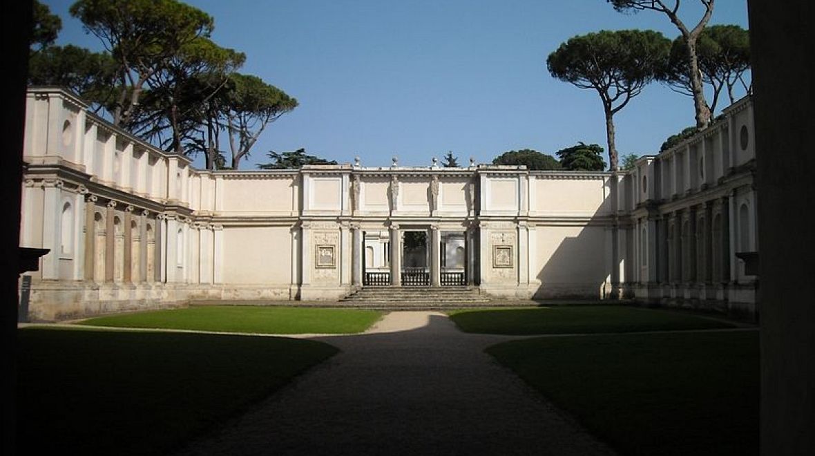 Villa Giula pochází z 16. století