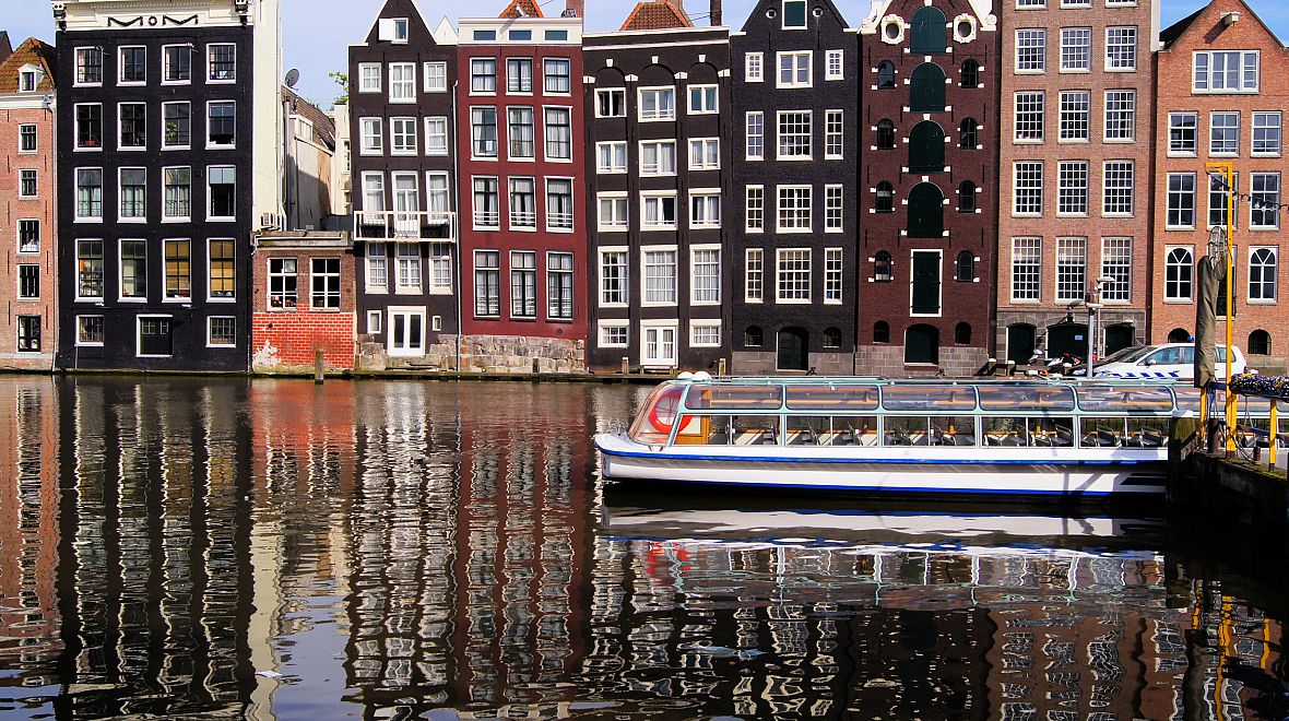 V Amsterdamu je víc jak 200 cooffeeshopů