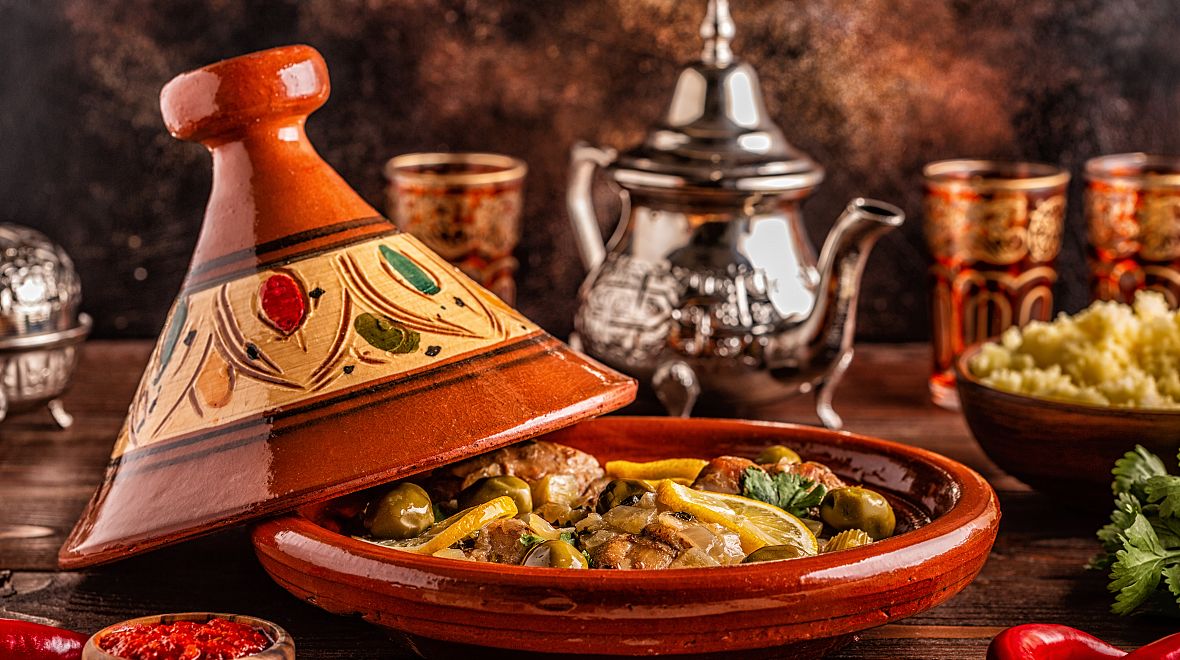 Tadžín je speciální nádoba na vaření marockých jídel