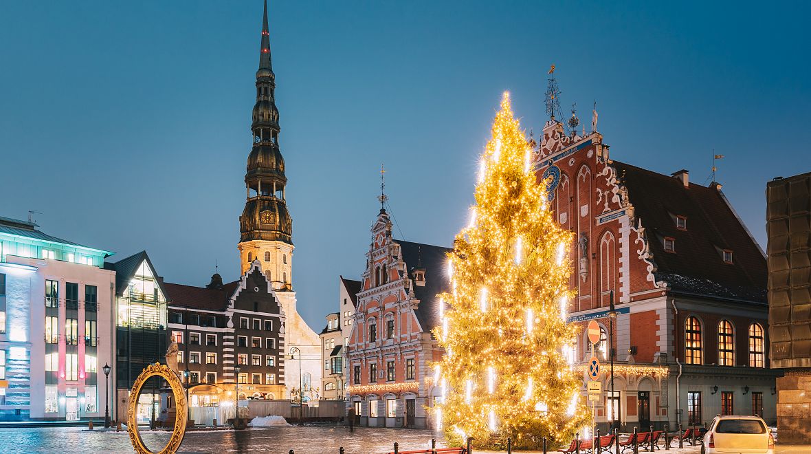 Nechte se okouzlit barevným historickým centrem