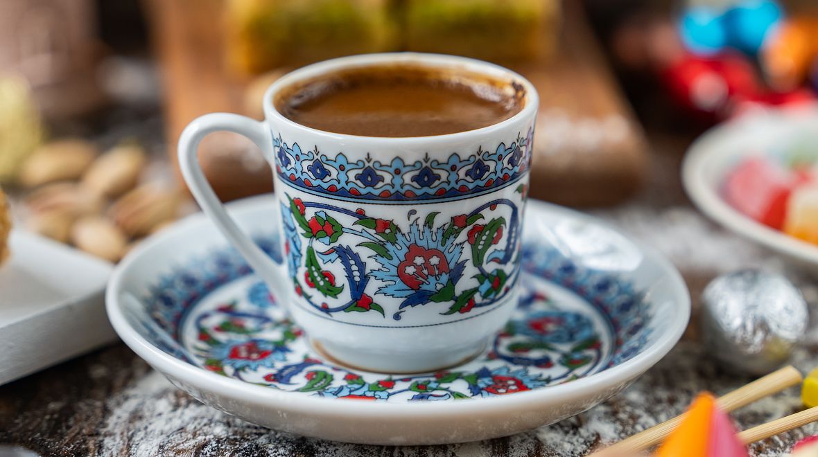 Věděli jste, že do turecké kávy se nikdy nedává mléko?