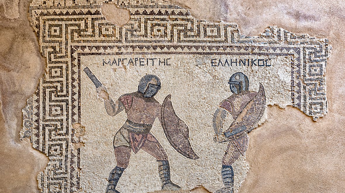 Gladiátoři byli cvičení bojovníci s různou výzbrojí