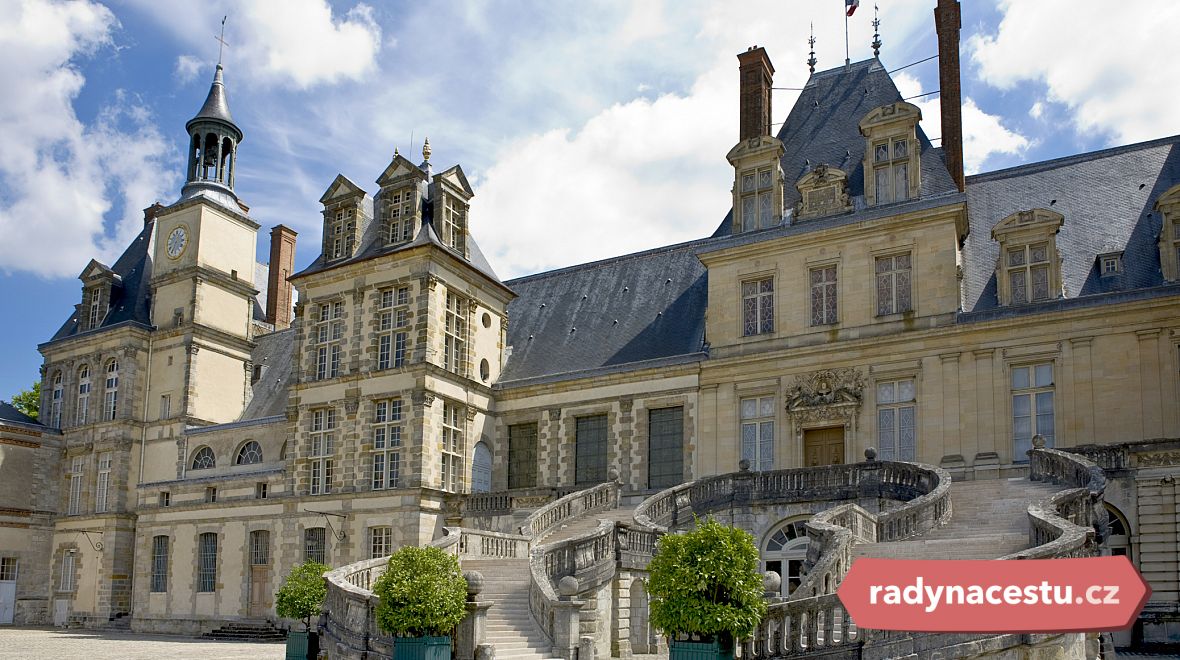 Královský palác Fontainebleau je „historickou pokladnicí“