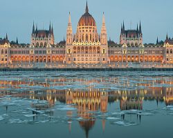 Dominantou Budapešti je parlament