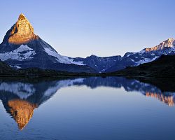 Matterhorn při východu slunce