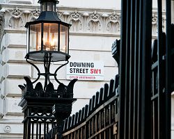 Pohled na Downing Street