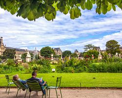 Lucemburské zahrady jsou ideální na odpočinek