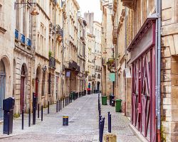 Kouzelné křivolaké uličky v Bordeaux