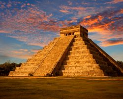 Skrytá perla Yucatánu – mystická Kukulkánova pyramida v Chichen Itzá