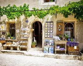 Kouzelné uličky v Les Baux-de-Provence