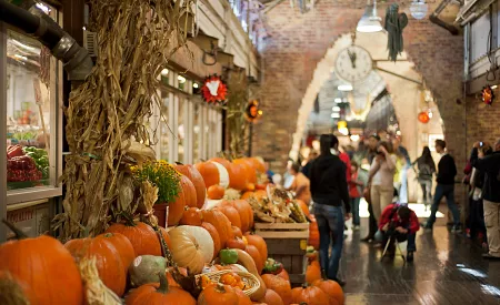 Krásné prostředí tržnice Chelsea Market