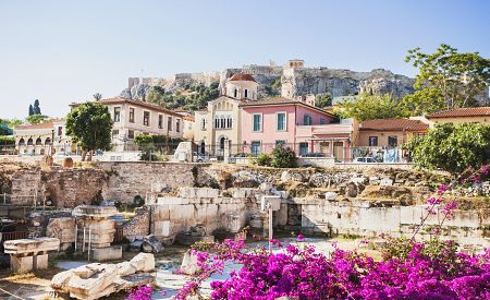 Oblíbená čtvrť Plaka v Athénách