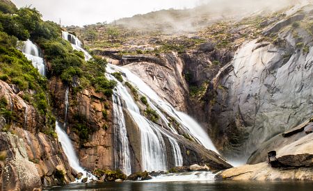 Impozantní vodopády Ézaro na řece Xallas