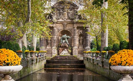 Fontána Medici v Lucemburských zahradách