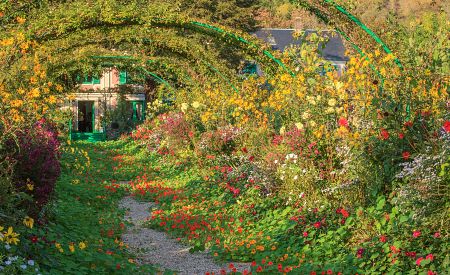 Užijte si procházku v okouzlujících zahradách Claude Moneta v Giverny!