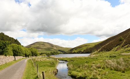 Což takhle uniknout ruchu velkoměsta do Pentland Hills?