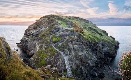 Legendami opředený hrad Tintagel