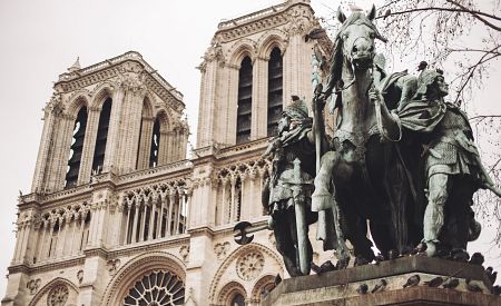 Majestátní katedrála Notre-Dame v Paříži