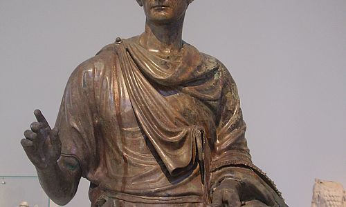 Národní archeologické muzeum - císař Hadrián