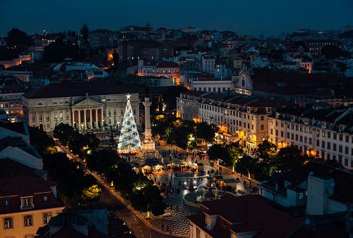 Adventní Lisabon + KRÁLOVSKÉ VÁNOCE V SINTŘE + TRADIČNÍ VESNIČKA V CASCAIS 