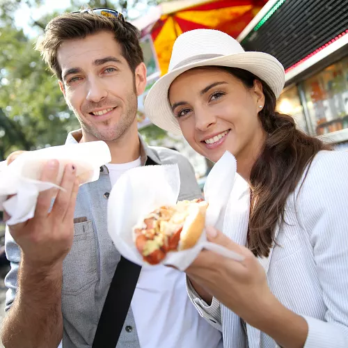 Ochutnávka původního hot dogu či bagelu