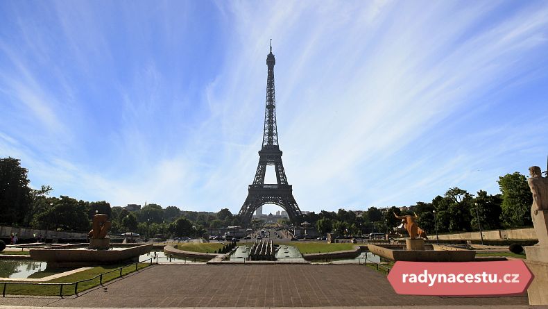 Největší lákadlo pro turisty - Eiffelova věž