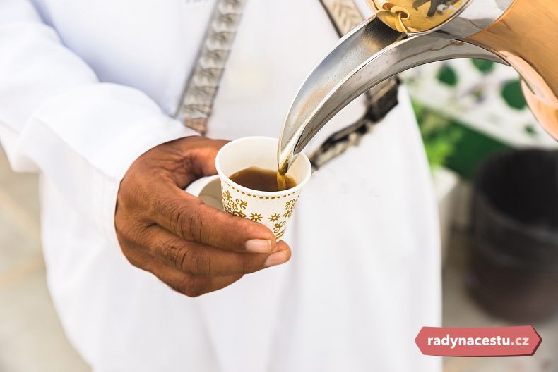 V Dubaji můžete ochutnat i kávu s práškovým zlatem