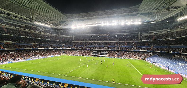Stadion Realu Madrid při zápase s týmem Celta Vigo.