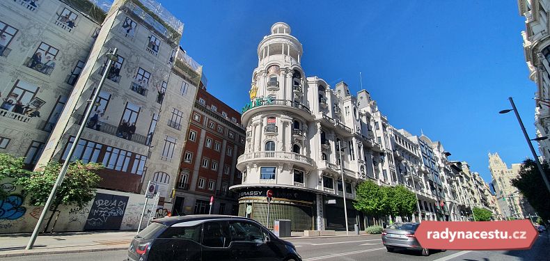 Nesmíte opustit Madrid, aniž byste se prošli po Gran Vía.