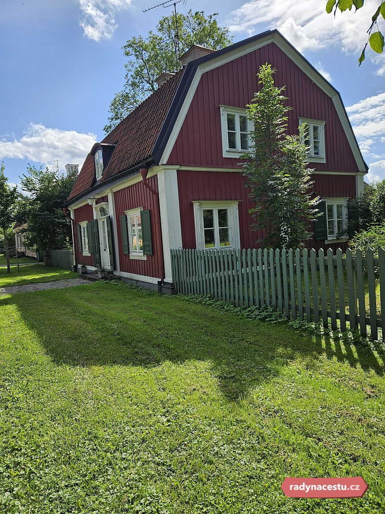 Malou procházkou jsme došli k tradičním švédským domům