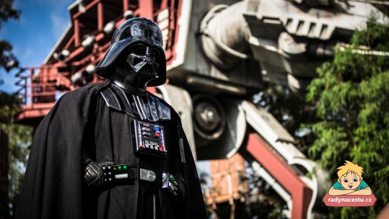 Star Wars v Disney Hollywood Studios