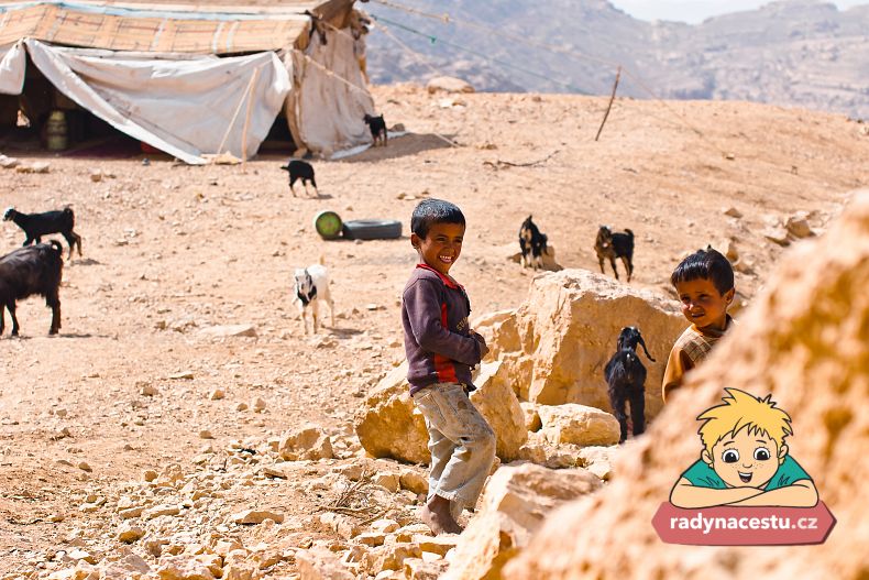 Jak si hrají beduínské děti? 