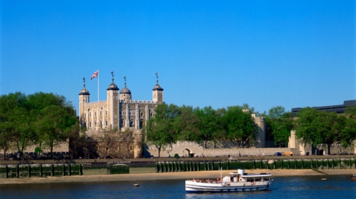 Tower of London od 16. století sloužil jako vězení