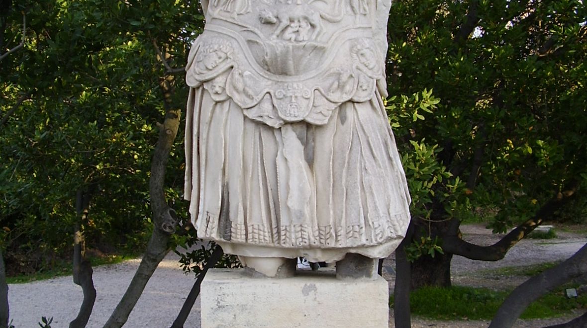 Socha císaře Hadriána