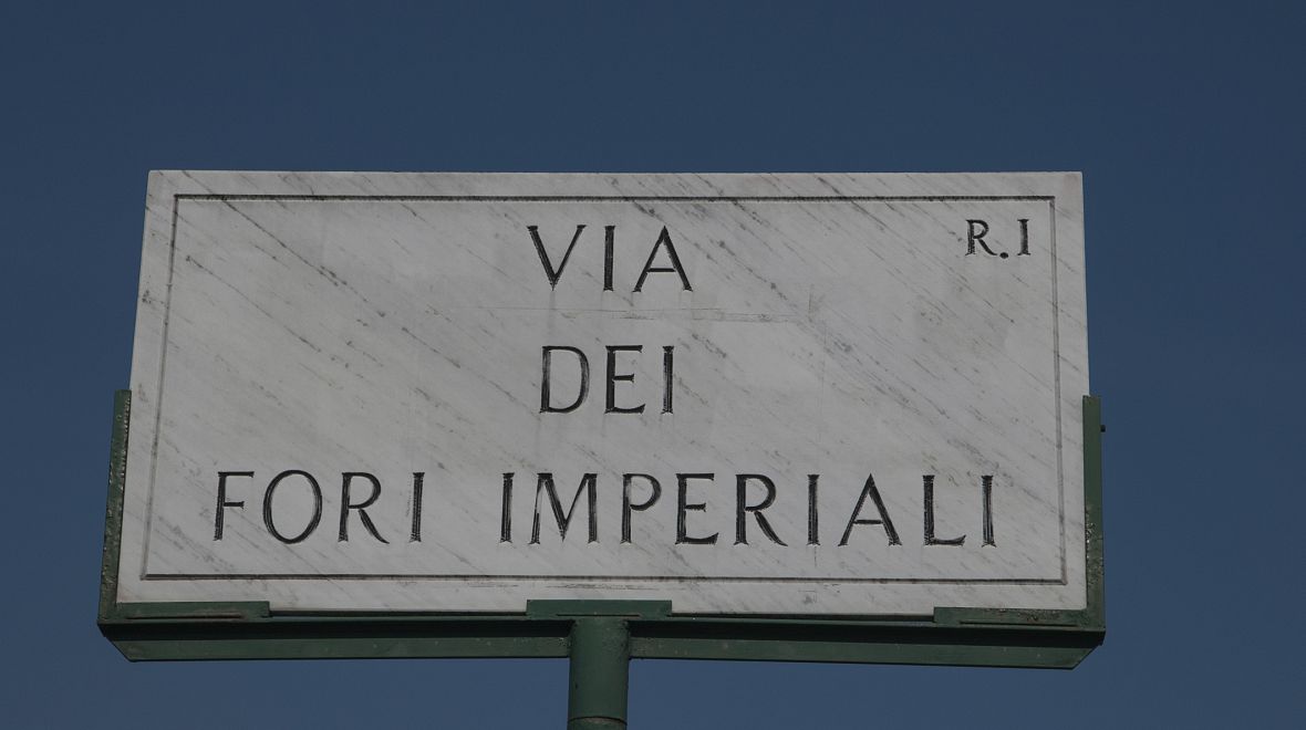 Po skončení 2. světové války byla ulice přejmenována na Via dei Fori Imperiali