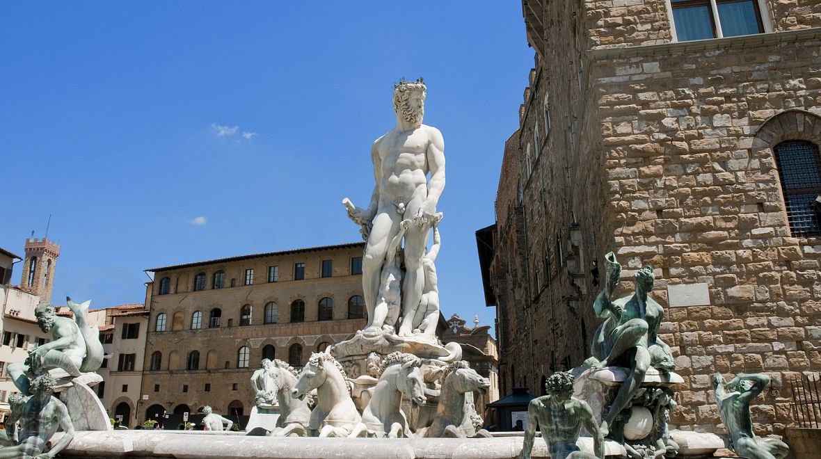 Piazza della Signoria - Neptunova fontána