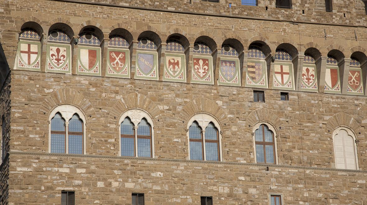 Detail fasády paláce