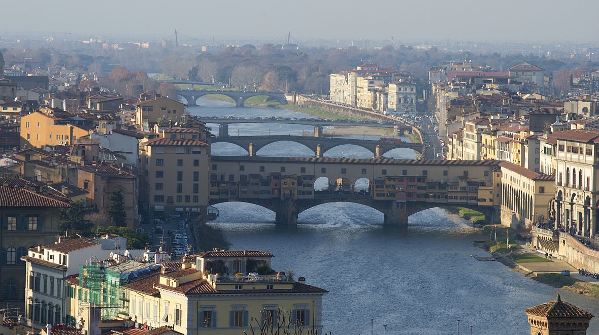 Most Ponte Vecchio z ptačí perspektivy