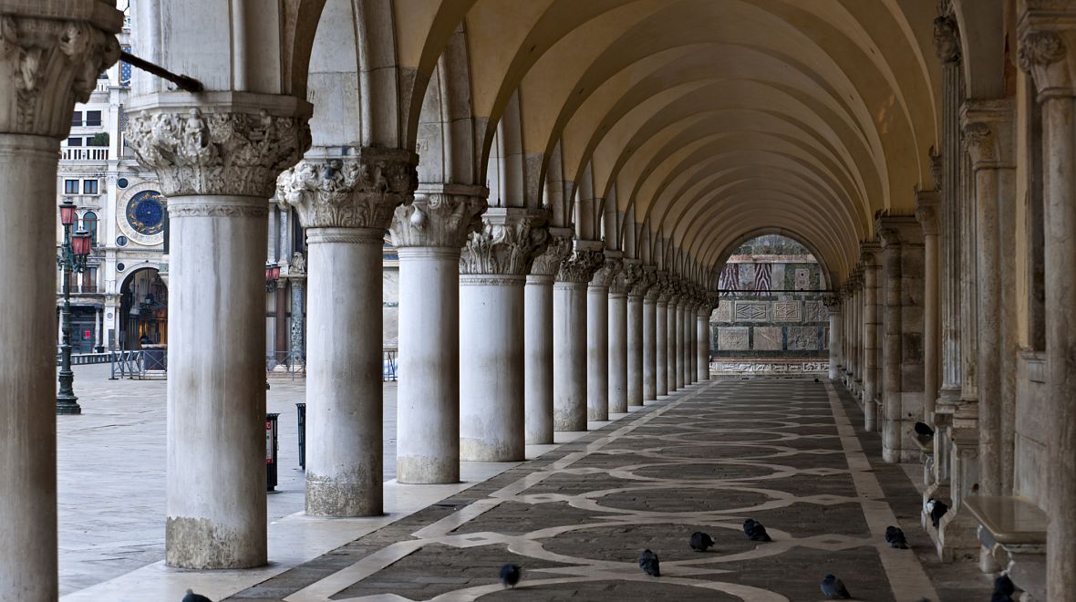 Dóžecí palác je největší světská stavba Benátek