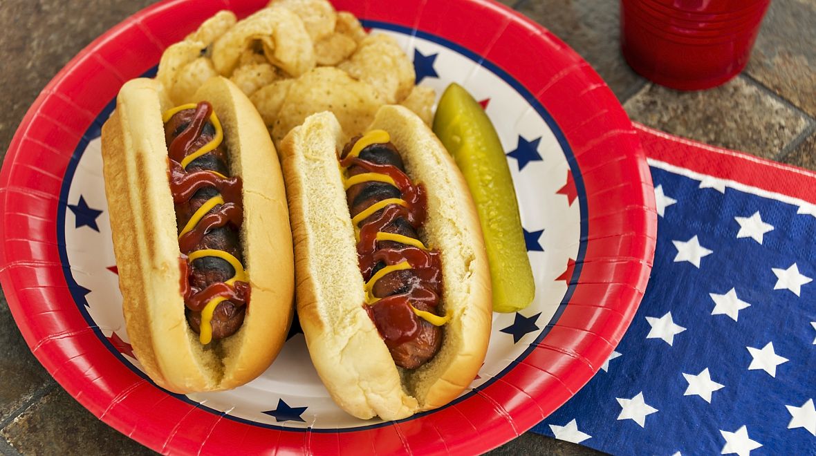 Hot dog koupíte v Americe na každém rohu