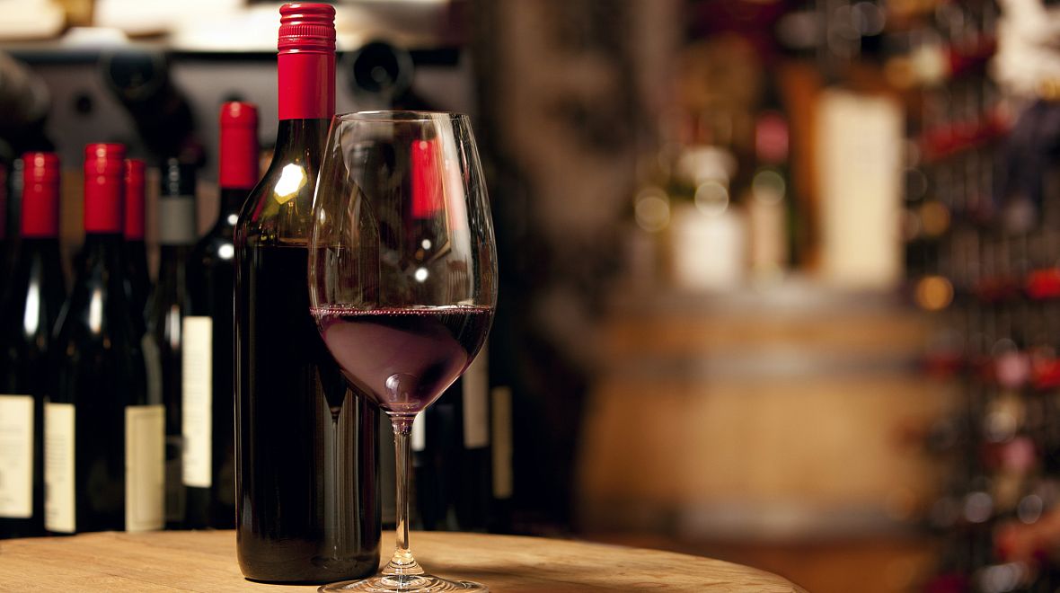 Sardinské červené víno Cannonau