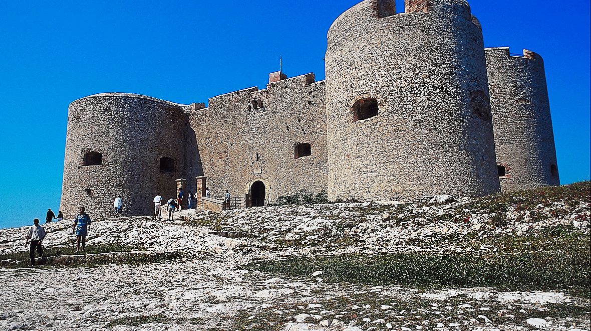Pevnost na ostrově