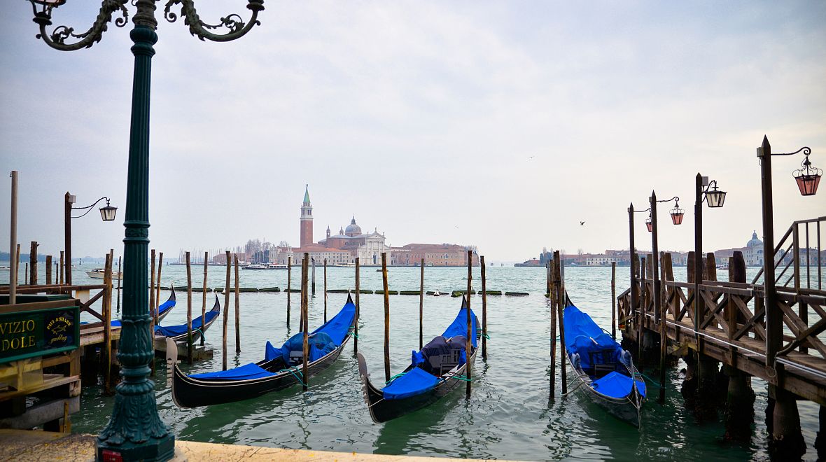 Benátky jsou bez nejmenších pochyb městem gondol