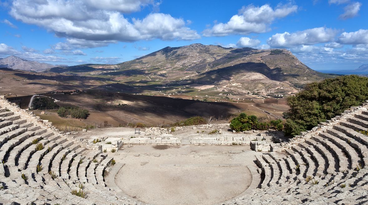 Segesta - římské divadlo