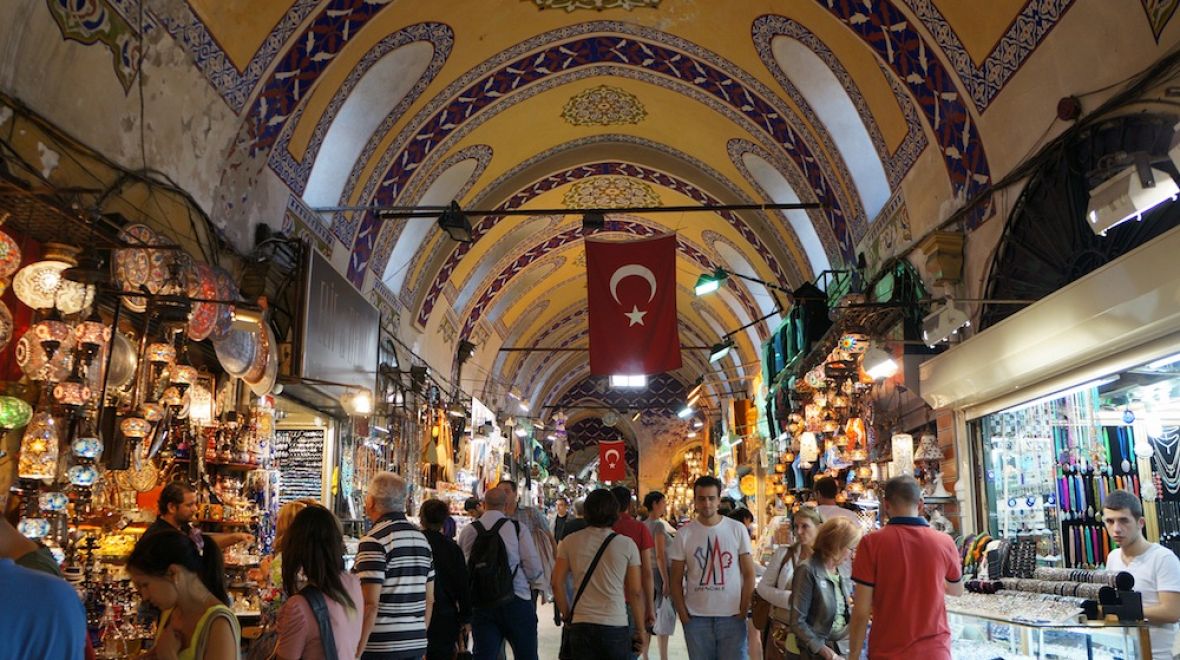 Pro návštěvu Velkého bazaru v Istanbulu se důvod vždycky najde...  