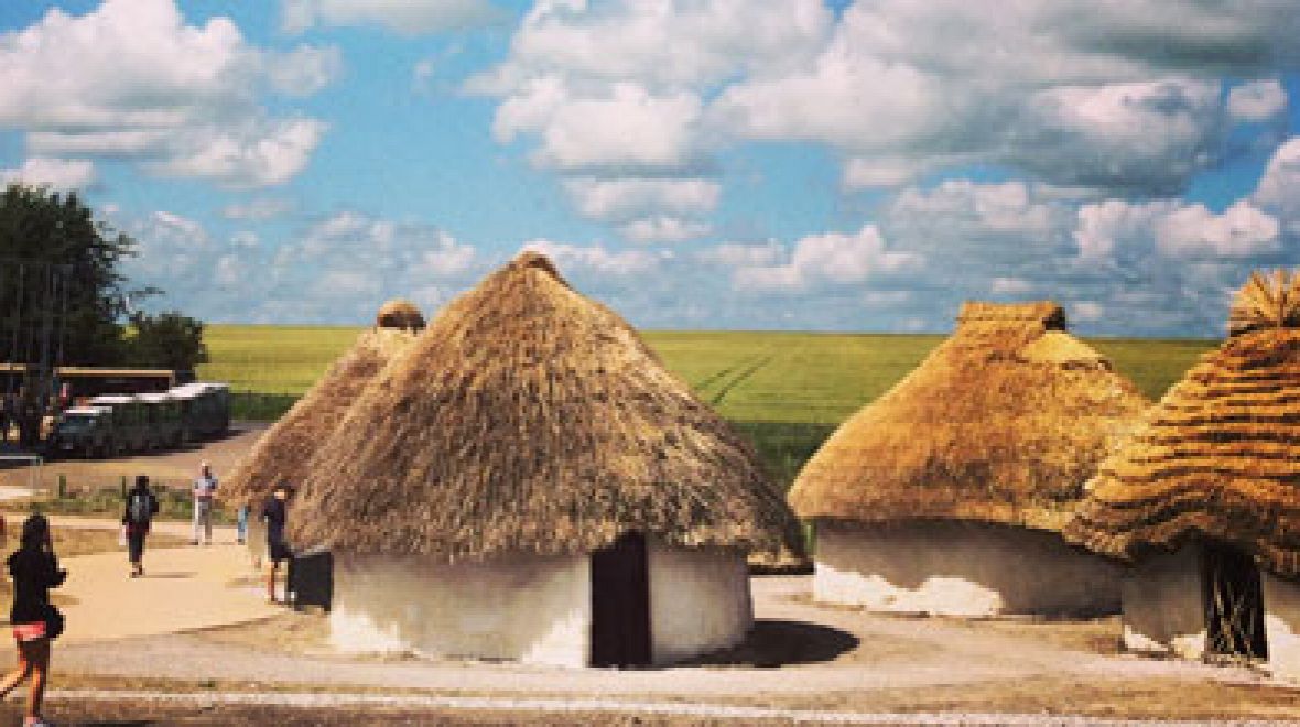 Repliky neolitických domků