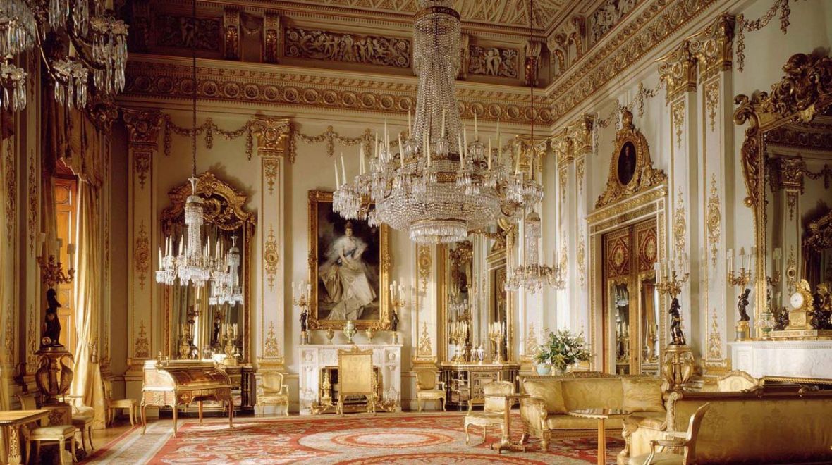 Elysejský palác v centru Paříže, to je nádhera na druhou...