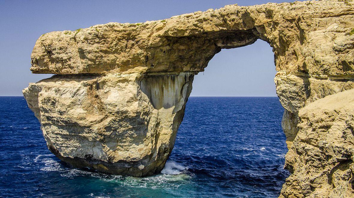 „Azurové okno“ patří k nejpůsobivějším místům západního pobřeží ostrova Gozo