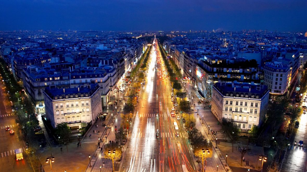 Chcete být v centru silvestrovského dění? Vydejte se na Champs-Elysées